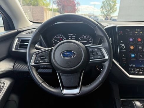 Used 2025 Subaru Ascent Premium AWD/4WD image 9