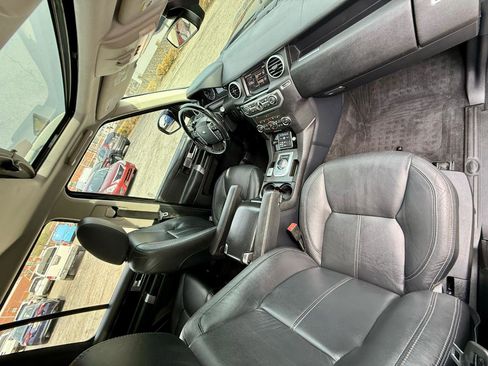 Used 2016 Land Rover LR4 HSE LUX image 29