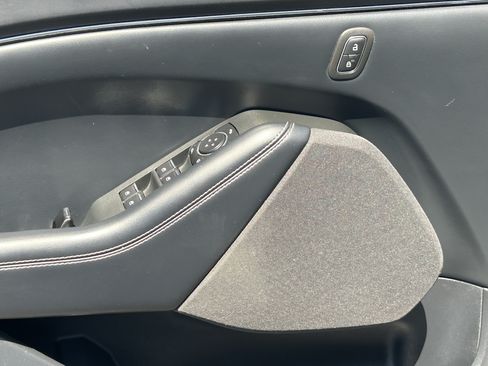 Used 2022 Ford Mustang Mach-E Select RWD image 19
