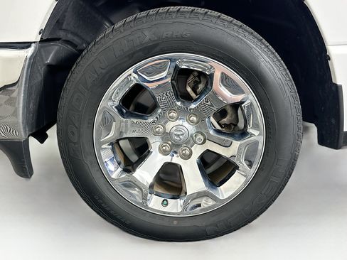 Used 2022 RAM 1500 Big Horn AWD/4WD image 11