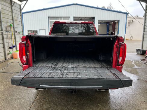 Used 2022 GMC Sierra 1500 AT4 w/ AT4 Premium Package AWD/4WD image 7