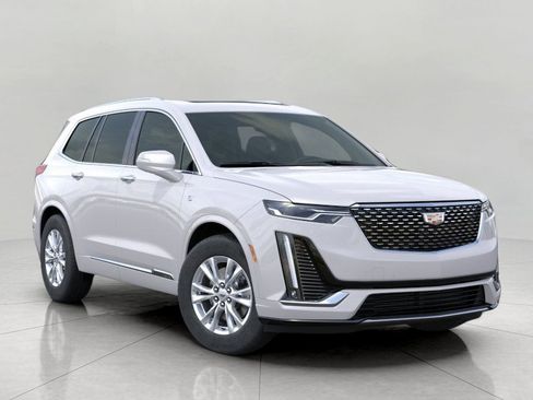 New 2025 Cadillac XT6 Luxury image 1