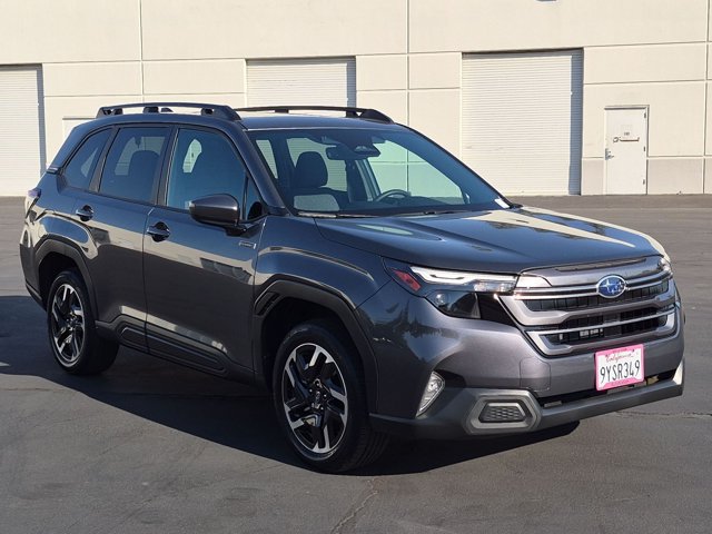 Used 2026 Subaru Forester Premium AWD/4WD image 3
