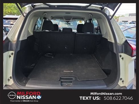 Certified 2023 Nissan Rogue SV AWD/4WD image 8