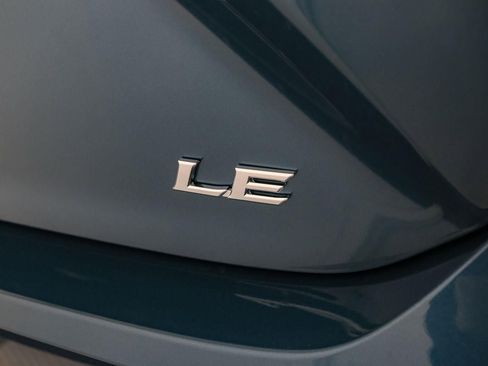 New 2026 Toyota Camry LE image 12