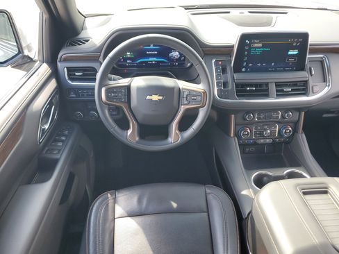Used 2024 Chevrolet Tahoe High Country image 23