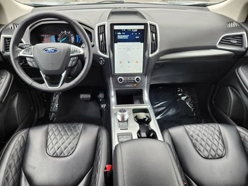 Used 2024 Ford Edge Titanium AWD/4WD image 13