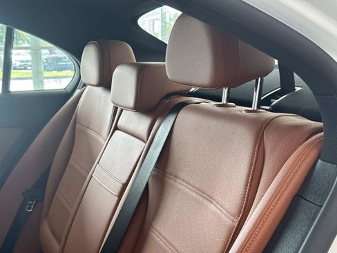 Used 2025 Mercedes-Benz C 300 Sedan image 6