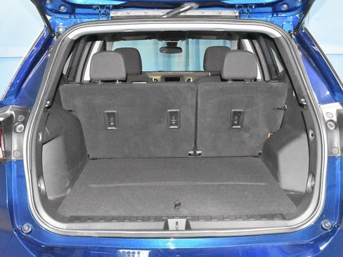 Used 2022 Chevrolet Equinox LT FWD image 31
