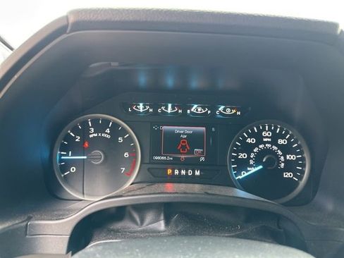 Used 2018 Ford F150 XLT w/ Equipment Group 301A Mid AWD/4WD image 4
