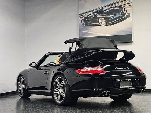 Used 2007 Porsche 911 Carrera S RWD image 37