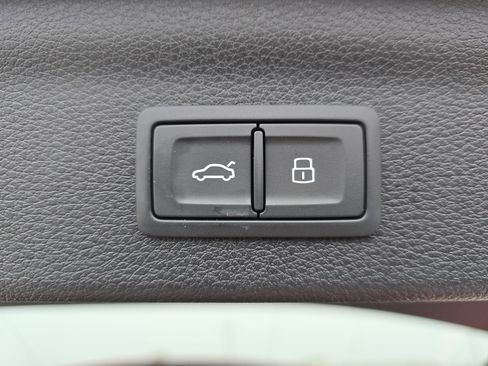 Certified 2023 Audi Q3 2.0T Premium Plus image 16