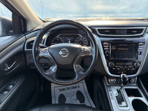 Used 2022 Nissan Murano SV image 26