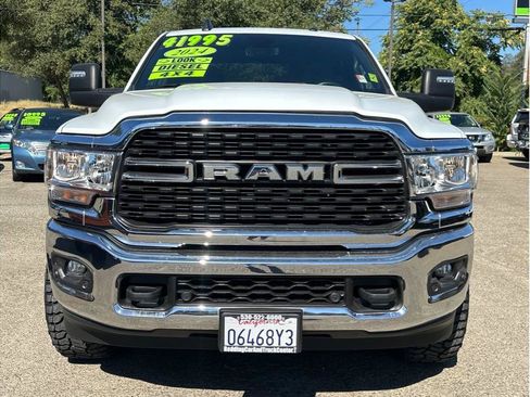 Used 2024 RAM 2500 Big Horn AWD/4WD image 2