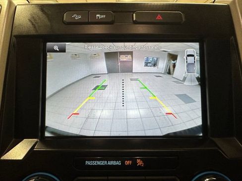 Used 2015 Ford F150 Lariat image 5