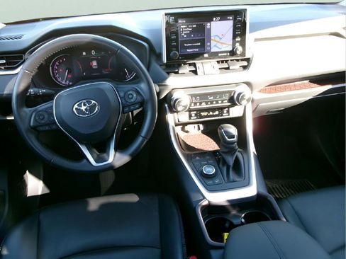 Used 2021 Toyota RAV4 Limited w/ Limited Grade Weather Package AWD/4WD image 11