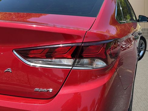 Used 2019 Hyundai Sonata Sport FWD image 13