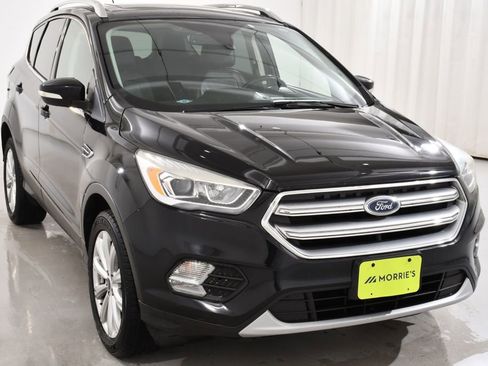 Used 2017 Ford Escape Titanium AWD/4WD image 4