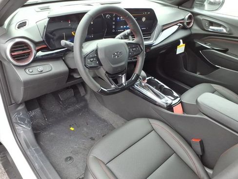 New 2026 Chevrolet Trax RS w/ Driver Confidence Package FWD image 5