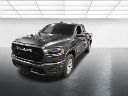 Used 2025 RAM 1500 Big Horn AWD/4WD image 9