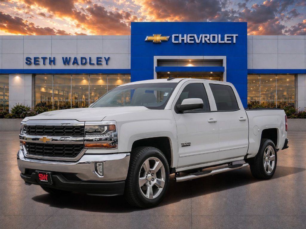 Used 2017 Chevrolet Silverado 1500 LT w/ Texas Edition RWD image 3