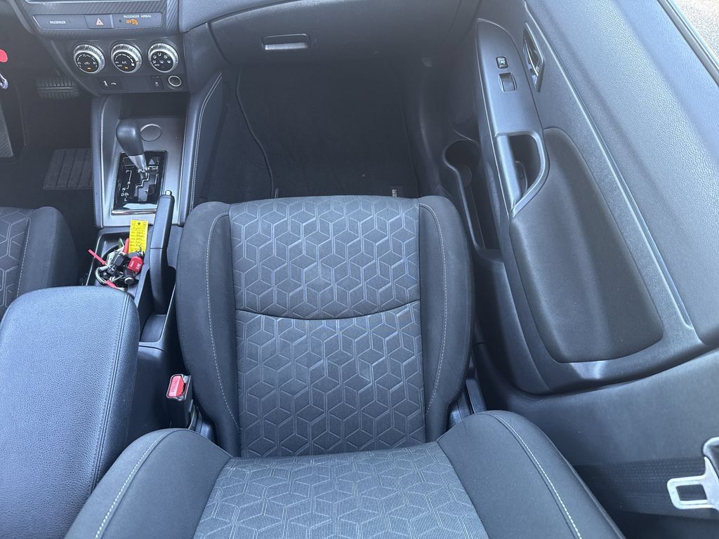 Used 2021 Mitsubishi Outlander Sport ES FWD image 16
