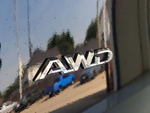 Used 2024 Toyota Grand Highlander AWD image 8