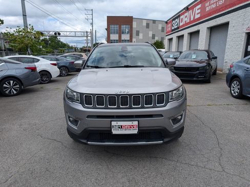 Used 2018 Jeep Compass Limited w/ Navigation Group AWD/4WD image 4
