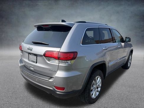 Used 2021 Jeep Grand Cherokee Laredo AWD/4WD image 5