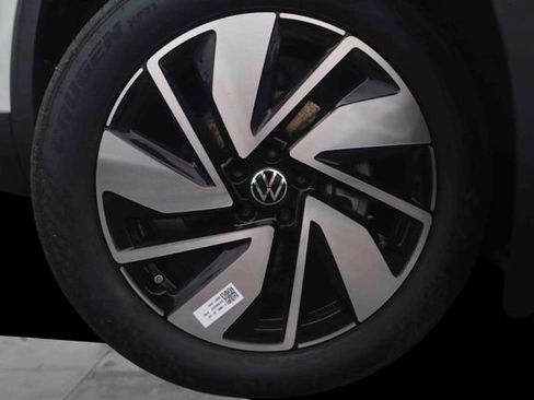 New 2026 Volkswagen Atlas SE AWD/4WD image 3