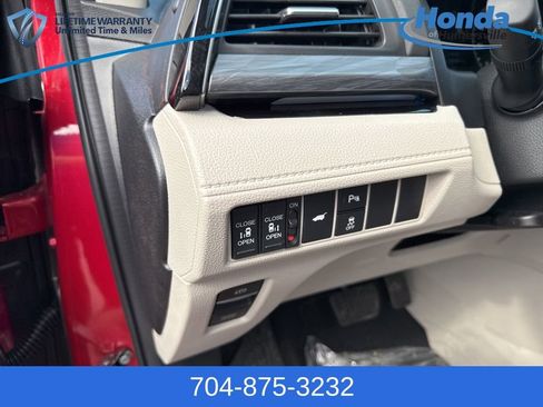 New 2026 Honda Odyssey Elite image 27