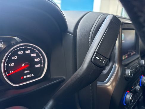 Used 2022 Chevrolet Silverado 3500 High Country image 35