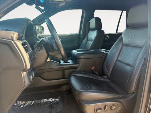 Used 2021 Chevrolet Tahoe LT AWD/4WD image 2