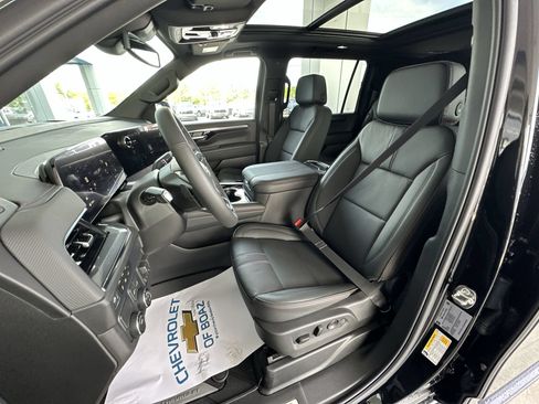 New 2026 Chevrolet Suburban RST w/ Comfort Package RWD image 20