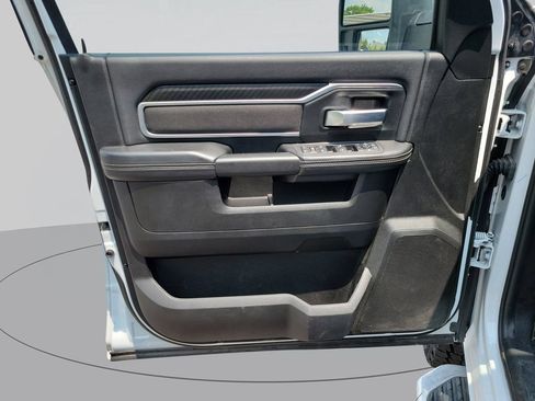 Used 2025 RAM 2500 Big Horn AWD/4WD image 27