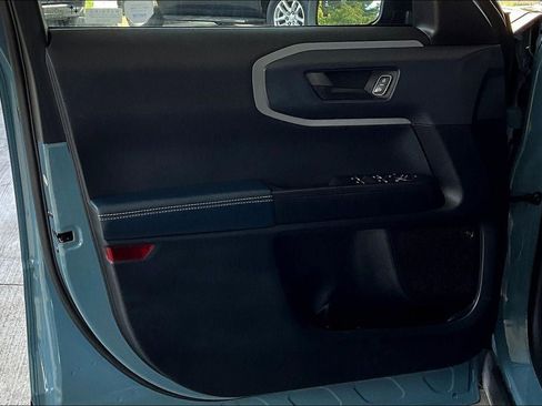 Used 2022 Ford Bronco Sport Outer Banks w/ Tech Package image 26