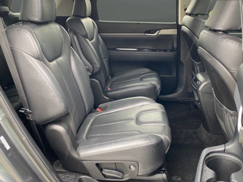 Used 2021 Hyundai Palisade SEL w/ Premium Package FWD image 26