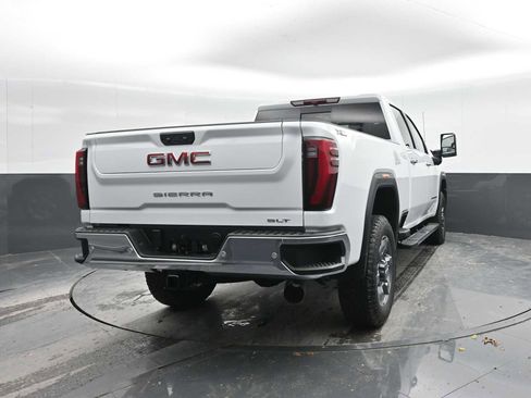 New 2026 GMC Sierra 2500 SLT w/ SLT Premium Package image 8