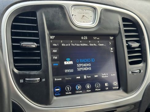 Used 2019 Chrysler 300 Touring w/ Sport Appearance Package image 25