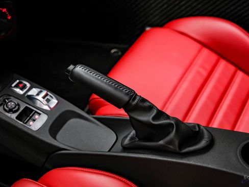 Used 2015 Alfa Romeo 4C Coupe w/ Leather Interior Group image 51