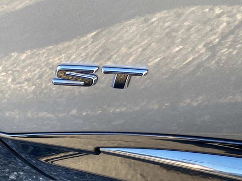 Used 2024 Buick Envision Sport Touring image 29