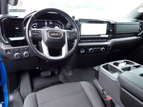 Certified 2022 GMC Sierra 1500 Elevation image 18