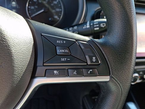 Used 2023 Nissan Kicks SV image 22