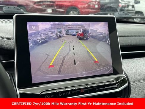 Used 2023 Jeep Compass Latitude AWD/4WD image 24