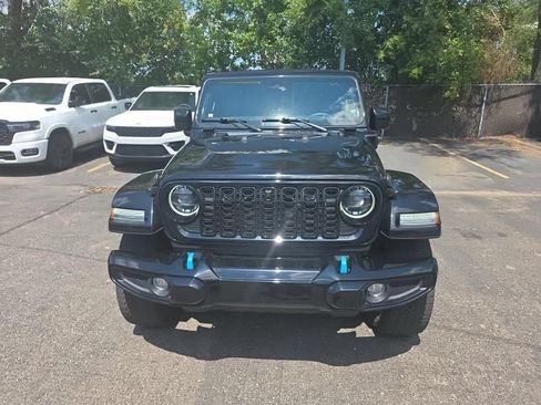 Used 2024 Jeep Wrangler High Altitude AWD/4WD image 2