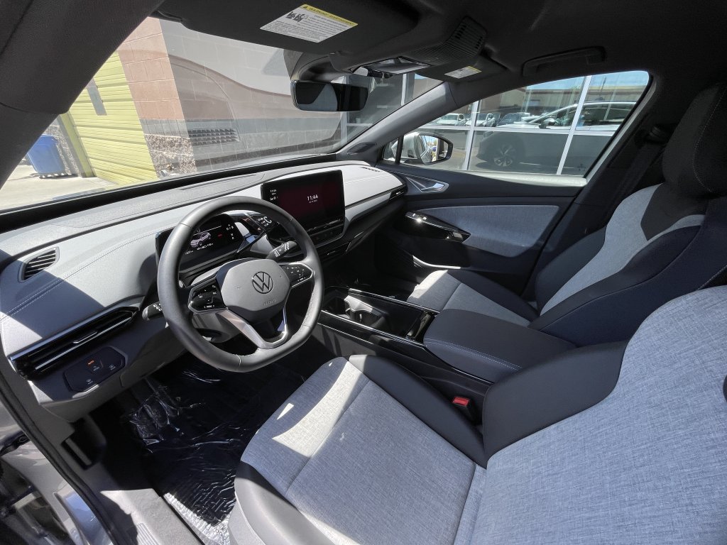 Used 2023 Volkswagen ID.4 Pro RWD image 17