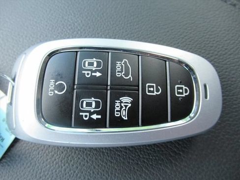 Used 2024 Hyundai Tucson Limited AWD/4WD image 30