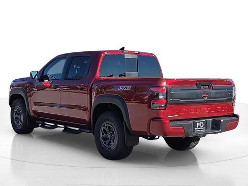 Used 2025 Nissan Frontier PRO-4X image 4