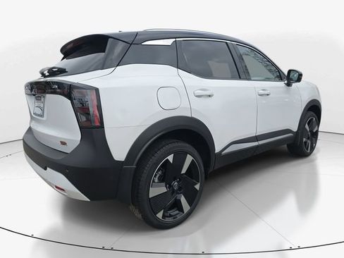 New 2026 Nissan Kicks SR w/ SR Premium Package image 10