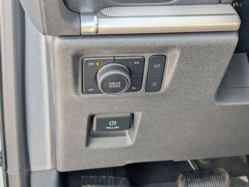 New 2026 Ford Expedition Active AWD/4WD image 46